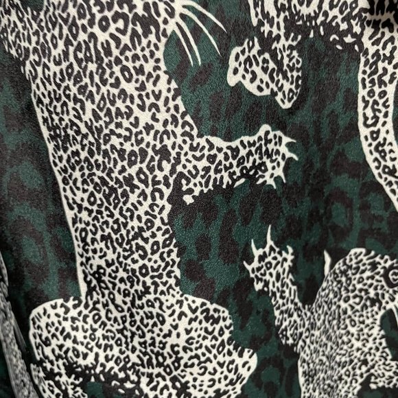 NWT Diane Von Furstenberg Faux Fur Trench Vest in Hunter Green Size Small - Picture 3 of 9